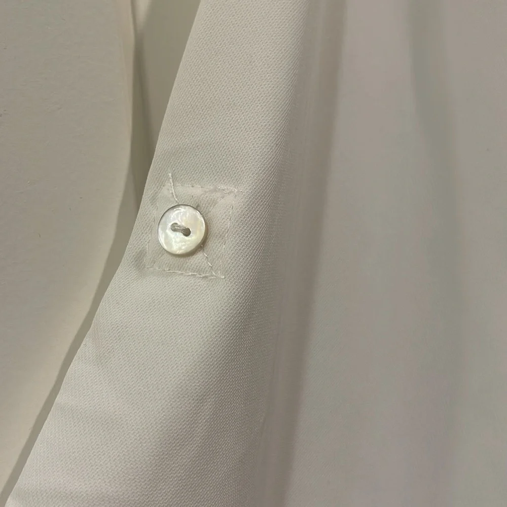 T Tahari shirt dress - Picture 4 of 7